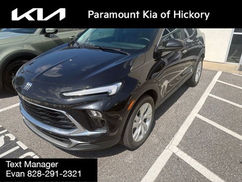 Used 2025 Buick Encore GX Preferred w/ Advanced Technology Package FWD image 1