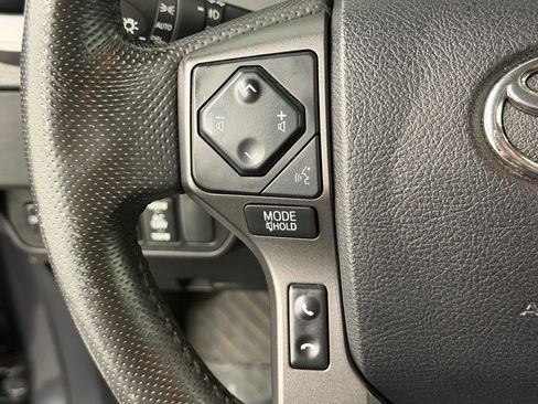 Used 2022 Toyota Tacoma TRD Off-Road w/ Technology Package RWD image 26