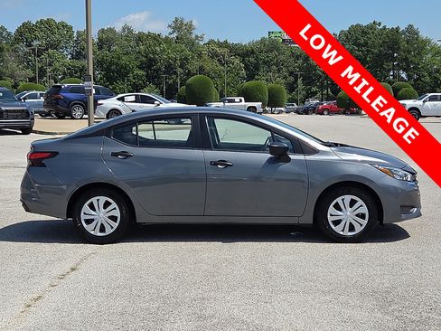 Used 2025 Nissan Versa S w/ Trunk Package FWD image 6