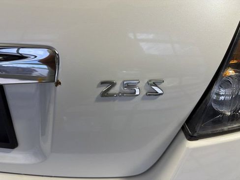 Used 2011 Nissan Altima 2.5 S FWD image 8