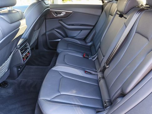 Certified 2023 Audi Q8 Premium Plus w/ Premium Plus Package image 19