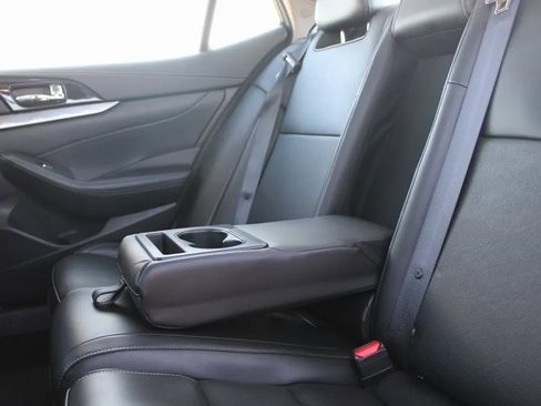 Used 2023 Nissan Maxima SL image 30