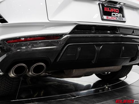 Used 2023 Lamborghini Urus Performante AWD/4WD image 28