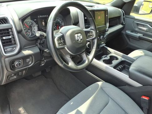 Used 2022 RAM 1500 Big Horn AWD/4WD image 12