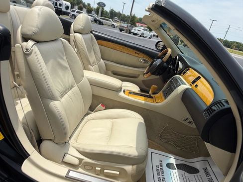Used 2002 Lexus SC 430 Convertible RWD image 14