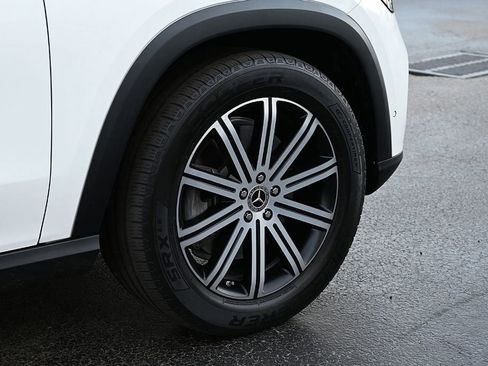 Certified 2024 Mercedes-Benz GLE 450 4MATIC image 7