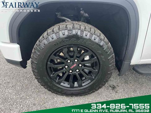 Used 2023 GMC Sierra 1500 AT4X image 40