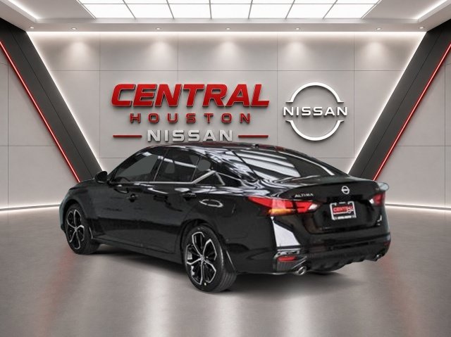 New 2026 Nissan Altima 2.5 SR FWD image 3