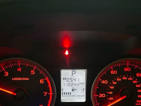 Used 2015 Subaru Forester 2.5i Premium w/ All-Weather Package image 15