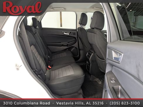 Used 2023 Ford Edge SE w/ Black Appearance Package AWD/4WD image 10