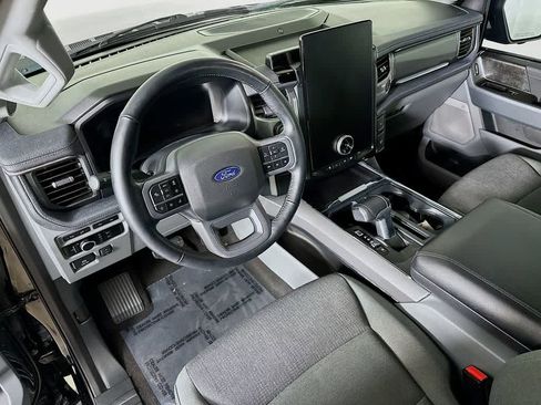 Used 2024 Ford F150 Lightning Flash image 2