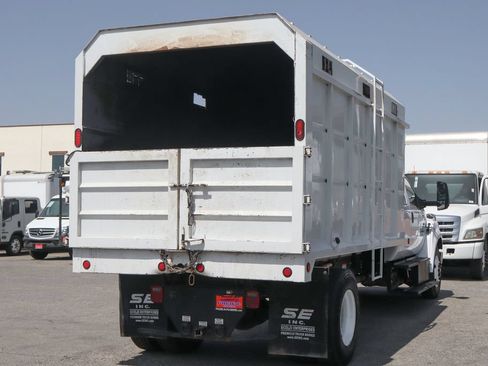 Used 2023 Ford F650 2WD Crew Cab Super Duty image 10