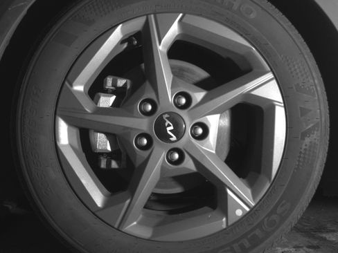 Used 2025 Kia K4 LXS image 12