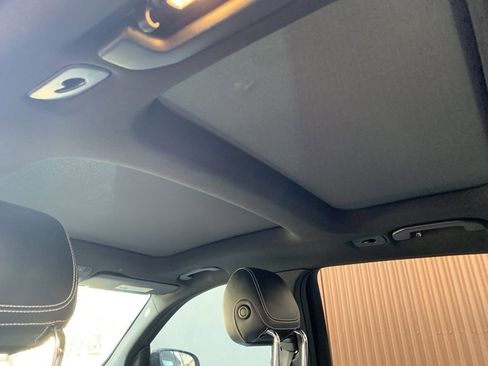 Used 2020 Mercedes-Benz GLC 43 AMG 4MATIC image 40