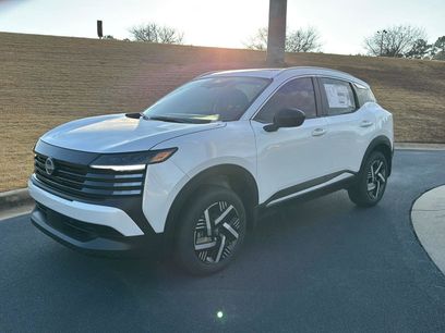 New 2026 Nissan Kicks SV w/ SV Premium Package