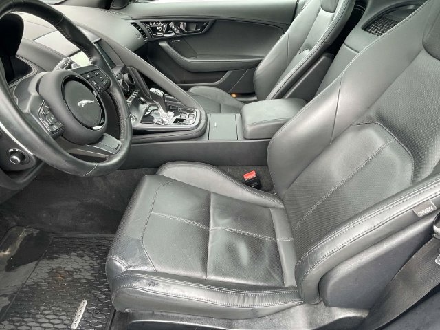 Used 2023 Jaguar F-TYPE R-Dynamic AWD/4WD image 9