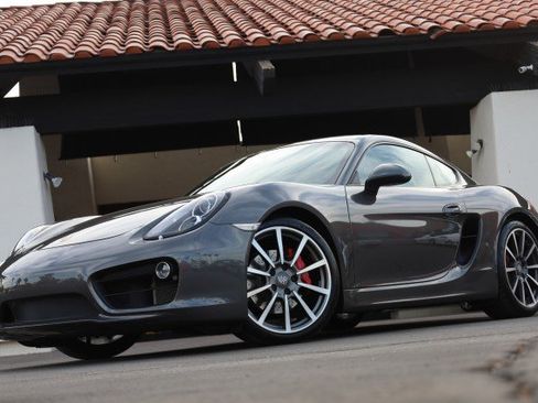 Used 2014 Porsche Cayman S RWD image 3