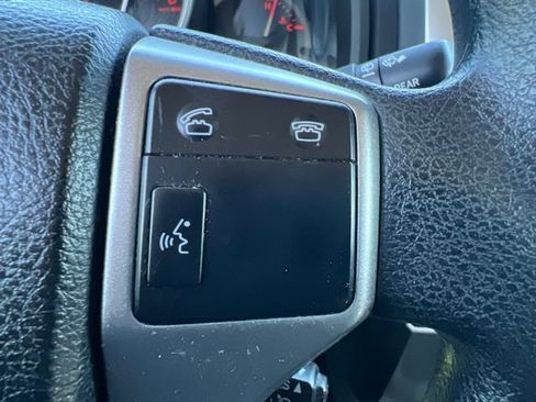 Used 2011 Toyota 4Runner SR5 w/ Convenience Pkg AWD/4WD image 26