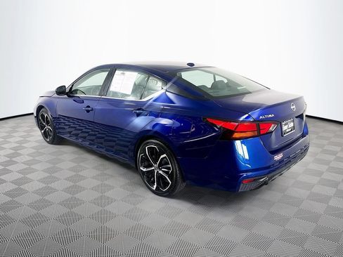 Used 2024 Nissan Altima 2.5 SR FWD image 5