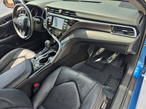 Used 2018 Toyota Camry XSE FWD image 21