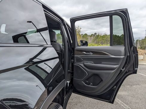 New 2026 Jeep Grand Cherokee Limited image 58