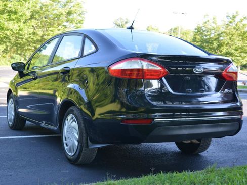 Used 2017 Ford Fiesta S FWD image 7