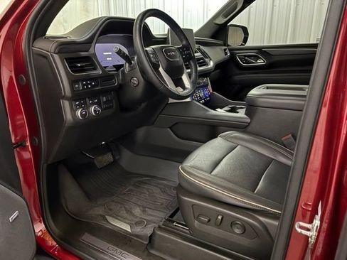 Used 2023 GMC Yukon SLT w/ SLT Premium Package AWD/4WD image 36