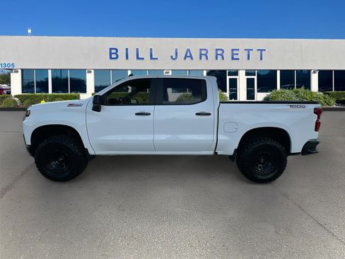 Used 2021 Chevrolet Silverado 1500 LT Trail Boss w/ Bed Protection Package AWD/4WD image 4