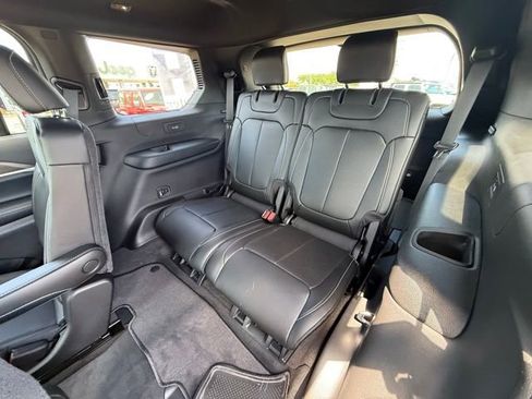 New 2026 Jeep Grand Cherokee L Limited AWD/4WD image 11