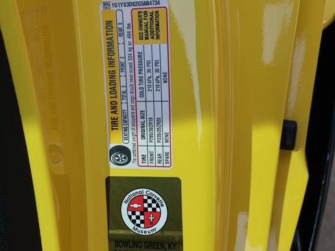 Used 2016 Chevrolet Corvette Z06 w/ 2LZ Preferred Equipment Group image 36