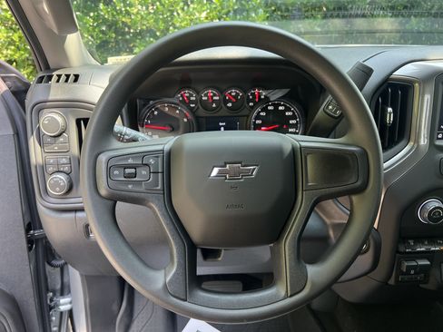 New 2026 Chevrolet Silverado 2500 Custom w/ Custom Value Package AWD/4WD image 20