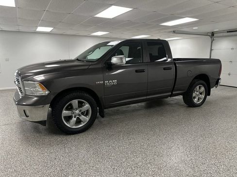 Used 2019 RAM 1500 Tradesman w/ Tradesman SXT Package AWD/4WD image 4