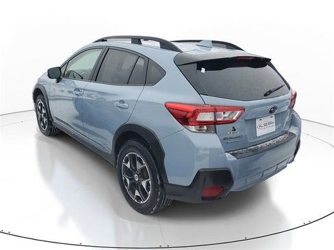Used 2018 Subaru Crosstrek 2.0i Premium image 3