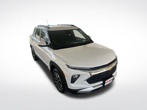 Used 2024 Chevrolet TrailBlazer LT w/ Convenience Package AWD/4WD image 38