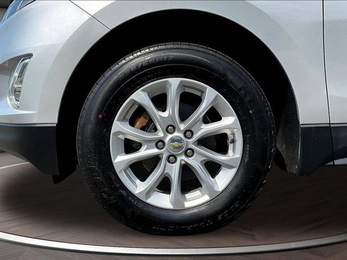 Used 2020 Chevrolet Equinox LT AWD/4WD image 37