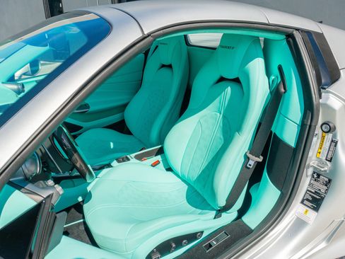 Used 2023 Ferrari F8 Tributo image 13