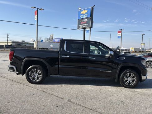 Used 2025 GMC Sierra 1500 SLT image 25