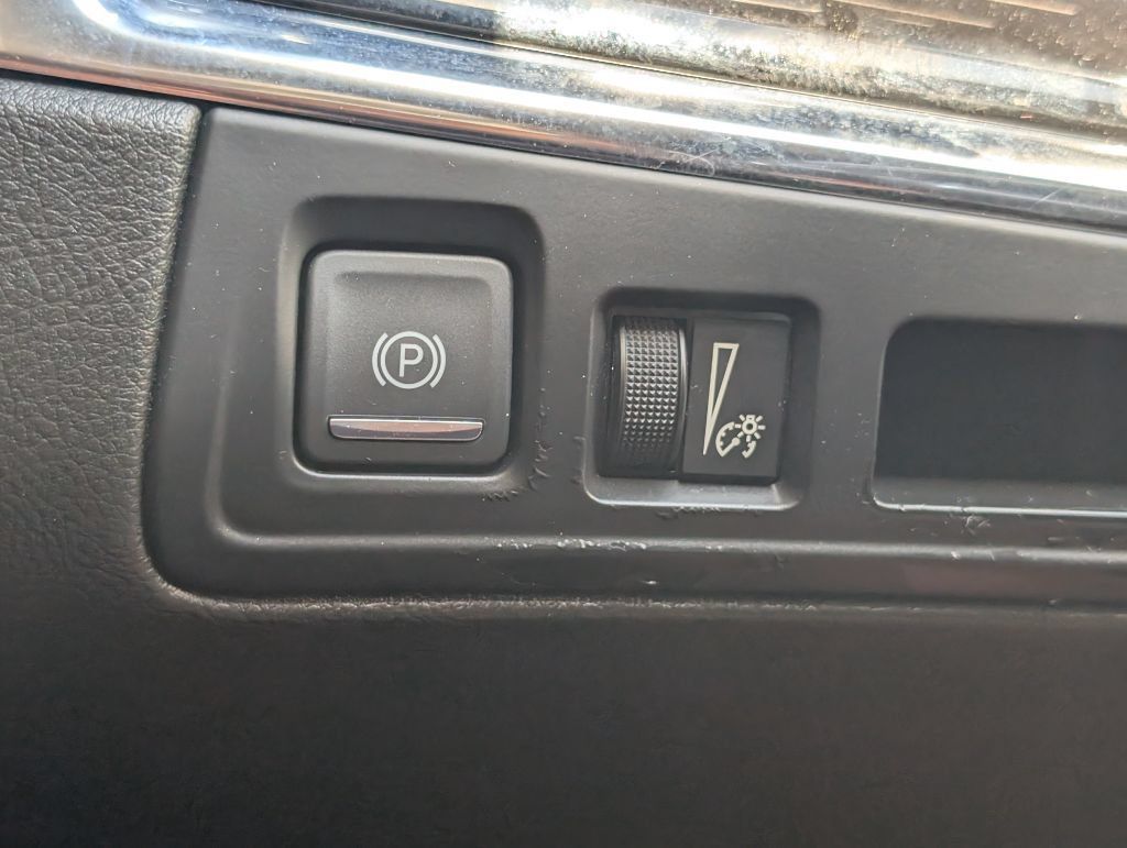 Used 2022 Cadillac XT6 Luxury FWD image 12
