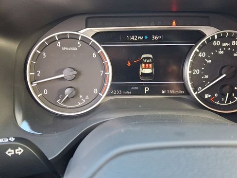 Certified 2025 Nissan Rogue SV image 19