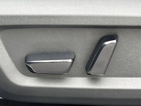 New 2026 Nissan Rogue SV image 24