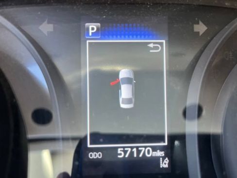Used 2021 Toyota Camry LE w/ Carpet Mat Package (TMS) FWD image 7