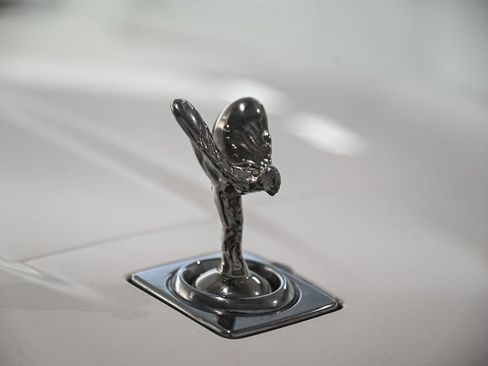 Used 2024 Rolls-Royce Cullinan AWD/4WD image 35