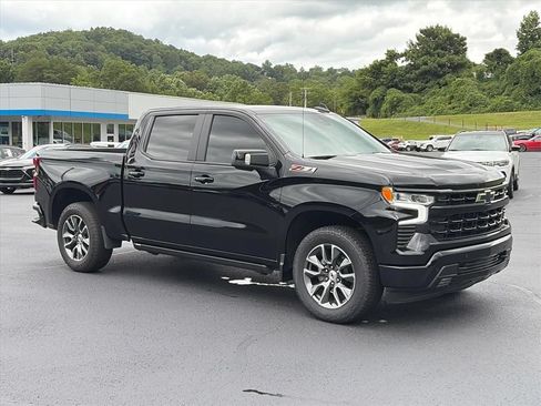 Used 2025 Chevrolet Silverado 1500 RST AWD/4WD image 5