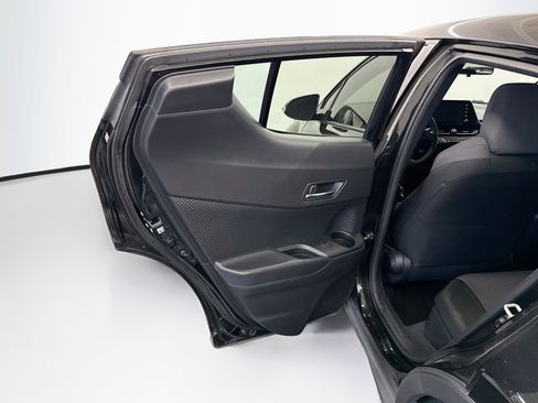 Used 2021 Toyota C-HR LE FWD image 25