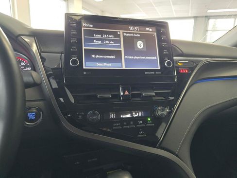 Used 2024 Toyota Camry XSE image 28