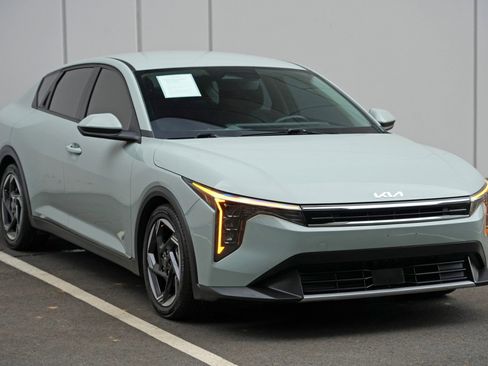 Used 2025 Kia K4 EX FWD image 50