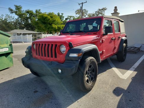 Used 2020 Jeep Wrangler Unlimited Sport image 3