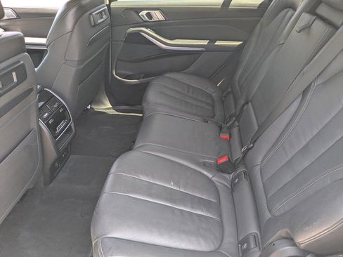 Used 2019 BMW X7 xDrive40i w/ Parking Assistance Package image 20