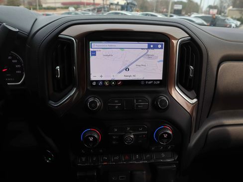 Used 2020 Chevrolet Silverado 2500 High Country w/ Z71 Off-Road Package image 21