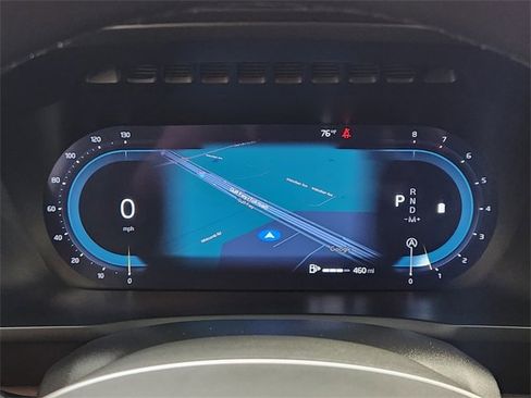 Used 2025 Volvo XC90 B5 Plus image 15